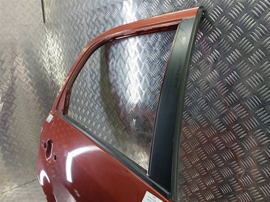 дверь SUZUKI SX4 1.6 4WD MT (112 л.с.)SX4  I рестайлинг (2009—2014) Внедорожник 6800380810, 7420 рублей, Москва