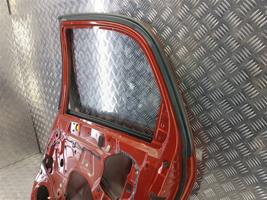 дверь SUZUKI SX4 1.6 4WD MT (112 л.с.)SX4  I рестайлинг (2009—2014) Внедорожник 6800380810, 7420 рублей, Москва