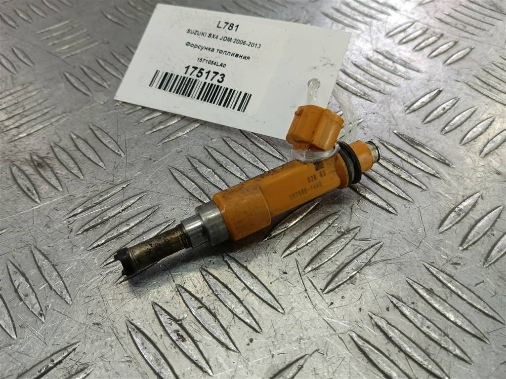 форсунка топливная SUZUKI SX4 1.6 4WD MT (112 л.с.)SX4  I рестайлинг (2009—2014) Внедорожник 1571054LA0, 2130 рублей, Москва