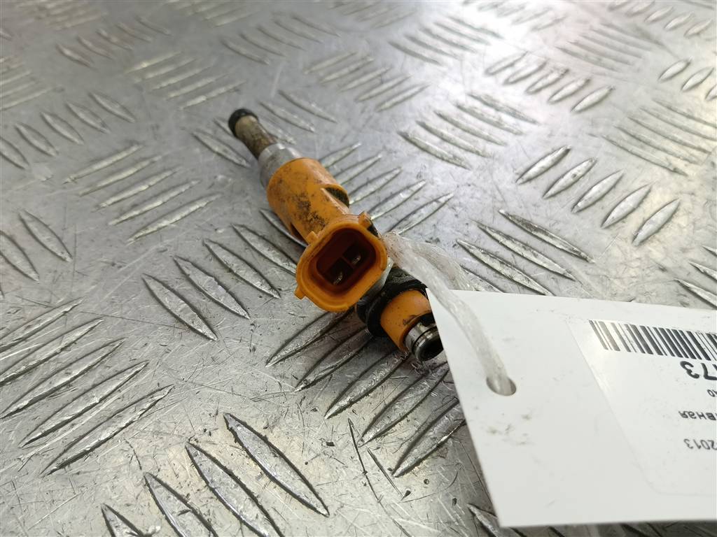 форсунка топливная SUZUKI SX4 1.6 4WD MT (112 л.с.)SX4  I рестайлинг (2009—2014) Внедорожник 1571054LA0, 2130 рублей, Москва