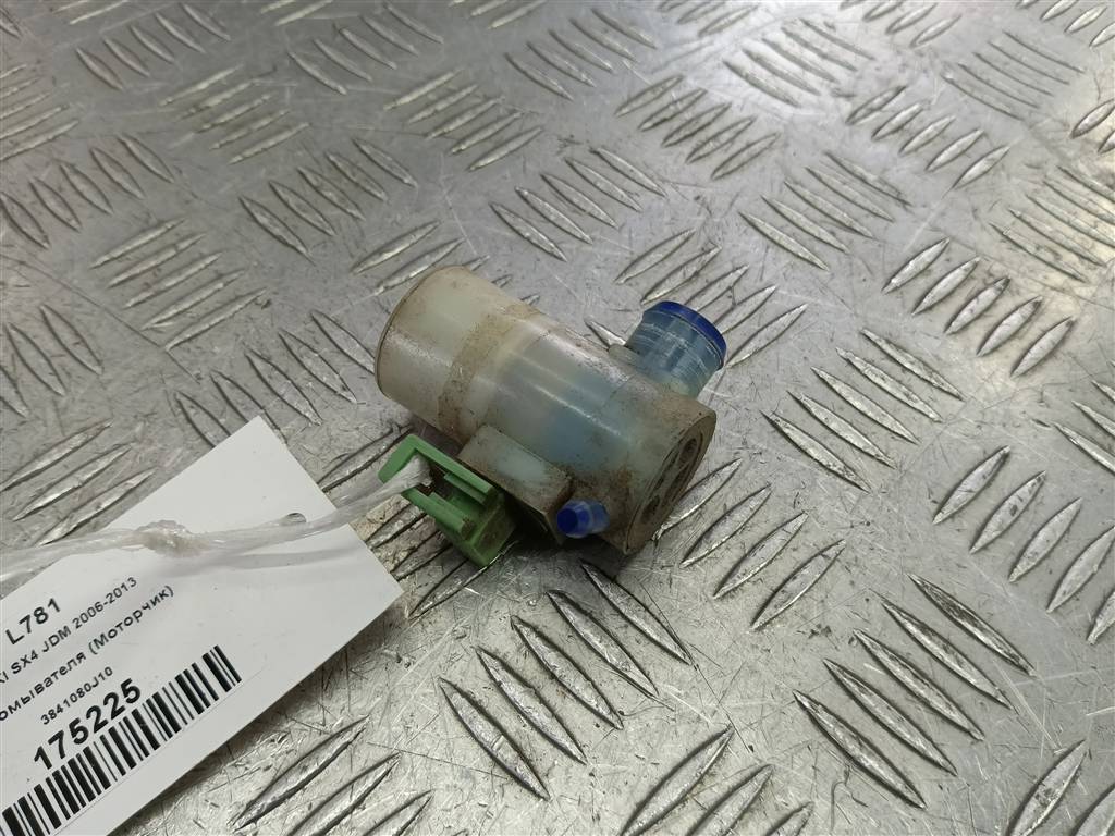 насос омывателя (моторчик) SUZUKI SX4 1.6 4WD MT (112 л.с.)SX4  I рестайлинг (2009—2014) Внедорожник 3841080J10, 2130 рублей, Москва