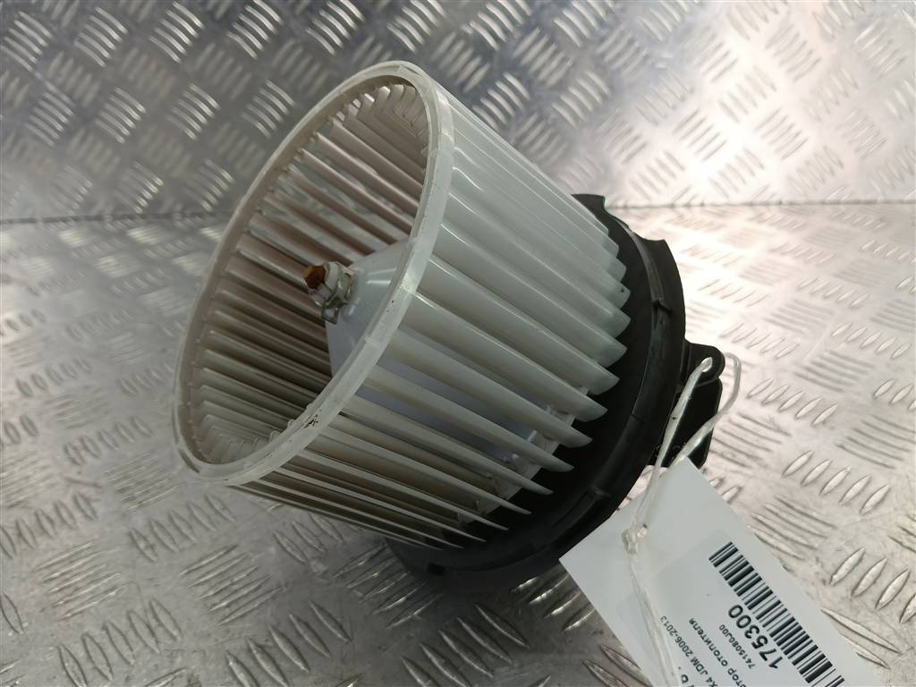 моторчик отопителя SUZUKI SX4 1.6 4WD MT (112 л.с.)SX4  I рестайлинг (2009—2014) Внедорожник 7415080J00, 1320 рублей, Москва