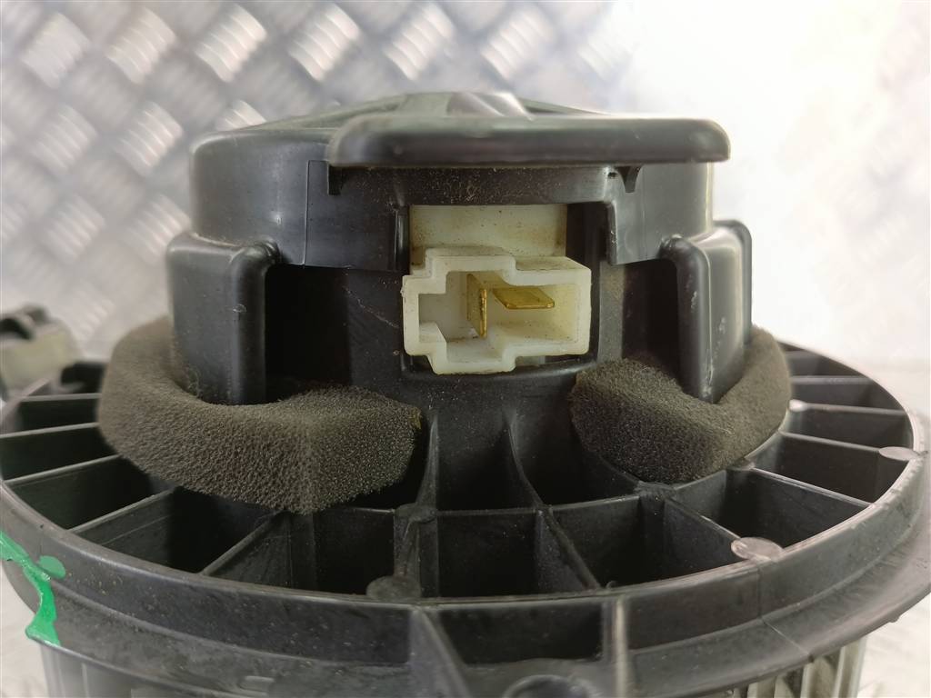 моторчик отопителя SUZUKI SX4 1.6 4WD MT (112 л.с.)SX4  I рестайлинг (2009—2014) Внедорожник 7415080J00, 1320 рублей, Москва