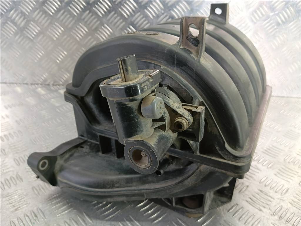 коллектор впускной SUZUKI SX4 1.6 4WD MT (112 л.с.)SX4  I рестайлинг (2009—2014) Внедорожник 1311054LB0, 2700 рублей, Москва