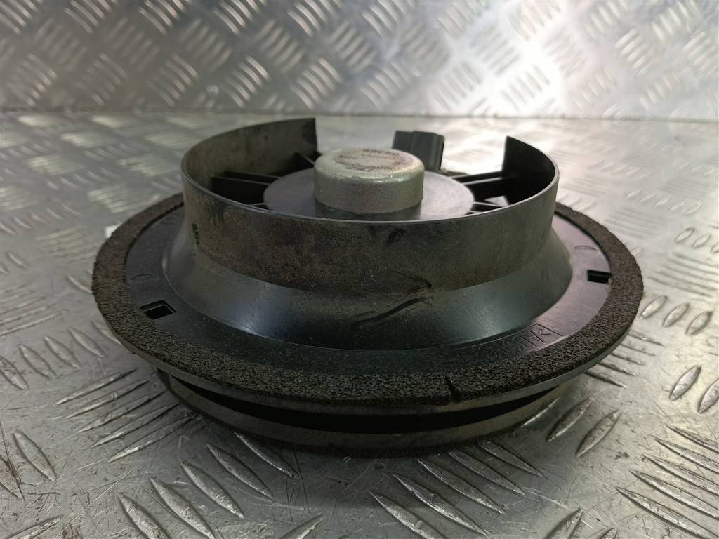 динамик музыкальный SUZUKI SX4 1.6 4WD MT (112 л.с.)SX4  I рестайлинг (2009—2014) Внедорожник 3910263J50, 750 рублей, Москва