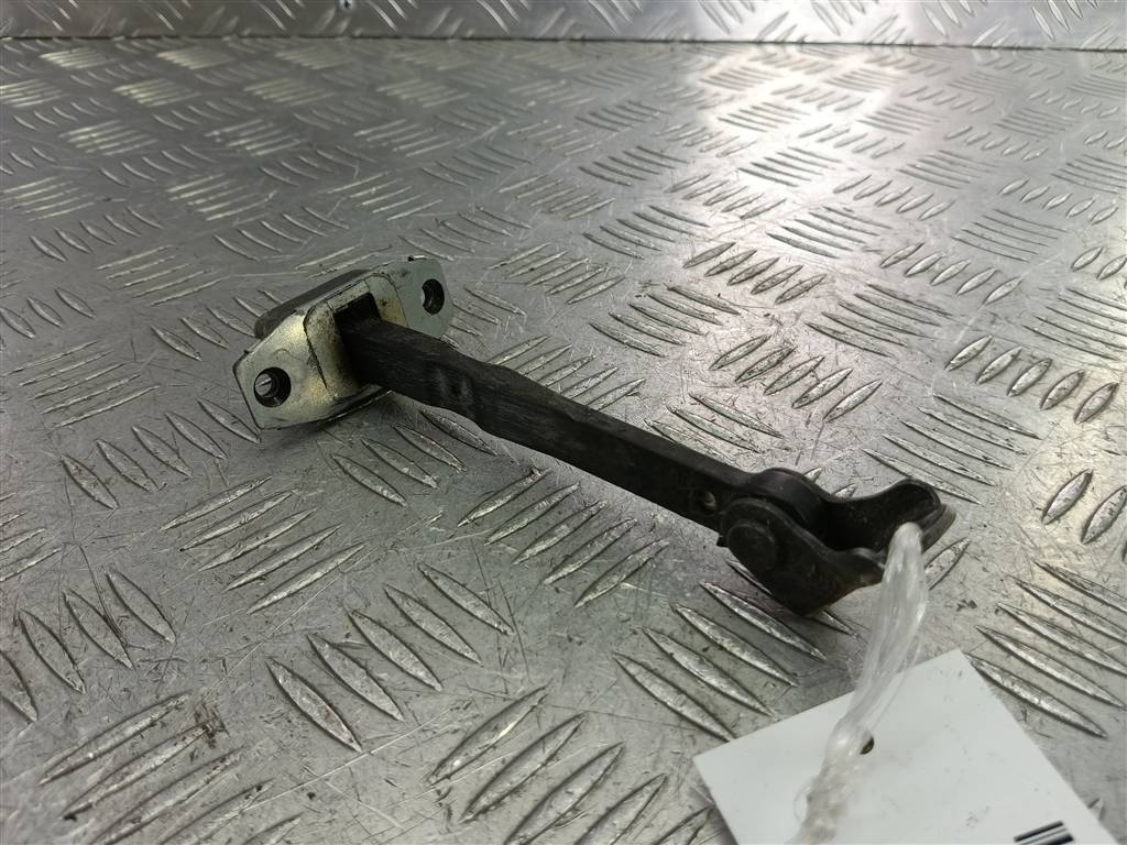 ограничитель двери SUZUKI SX4 1.6 4WD MT (112 л.с.)SX4  I рестайлинг (2009—2014) Внедорожник 8183057L01, 630 рублей, Москва