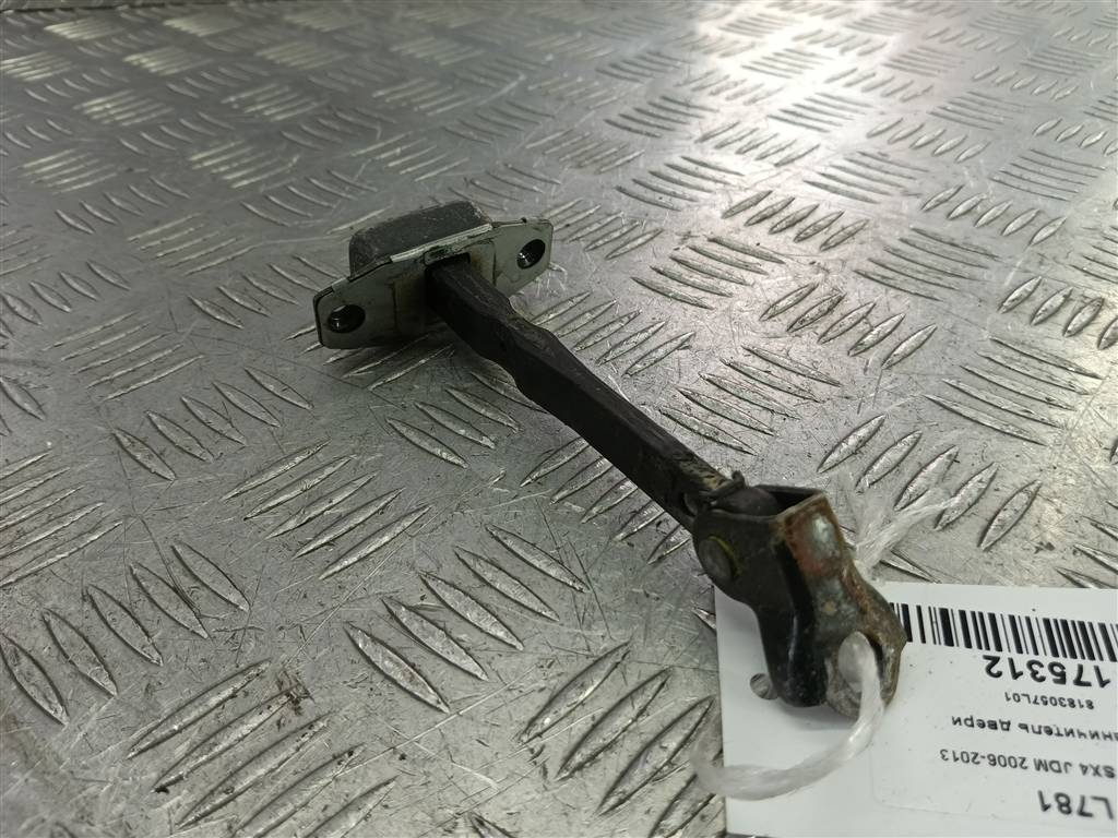 ограничитель двери SUZUKI SX4 1.6 4WD MT (112 л.с.)SX4  I рестайлинг (2009—2014) Внедорожник 8183057L01, 630 рублей, Москва