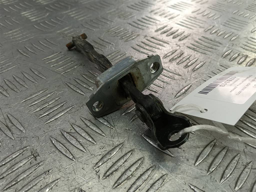 ограничитель двери SUZUKI SX4 1.6 4WD MT (112 л.с.)SX4  I рестайлинг (2009—2014) Внедорожник 8183057L01, 630 рублей, Москва