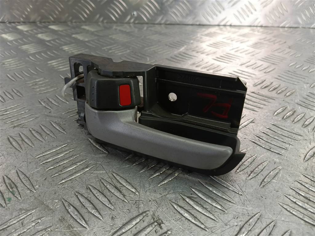 ручка двери внутренняя SUZUKI SX4 1.6 4WD MT (112 л.с.)SX4  I рестайлинг (2009—2014) Внедорожник 8313063J30BWR, 520 рублей, Москва