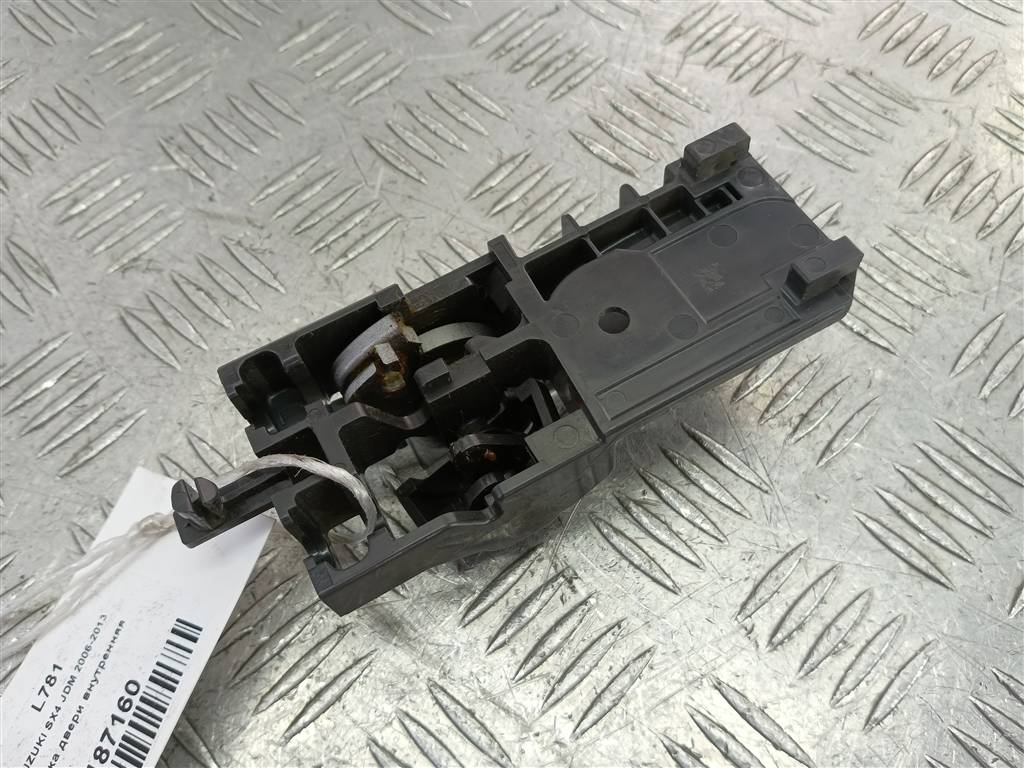 ручка двери внутренняя SUZUKI SX4 1.6 4WD MT (112 л.с.)SX4  I рестайлинг (2009—2014) Внедорожник 8313063J30BWR, 520 рублей, Москва