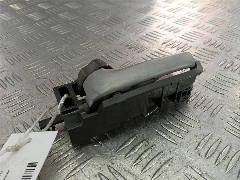 ручка двери внутренняя SUZUKI SX4 1.6 4WD MT (112 л.с.)SX4  I рестайлинг (2009—2014) Внедорожник 8313063J30BWR, 520 рублей, Москва