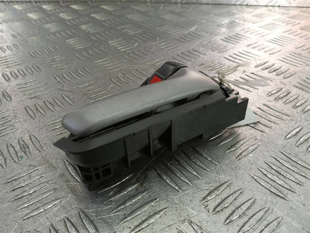 ручка двери внутренняя SUZUKI SX4 1.6 4WD MT (112 л.с.)SX4  I рестайлинг (2009—2014) Внедорожник 8311063J20FC6, 520 рублей, Москва