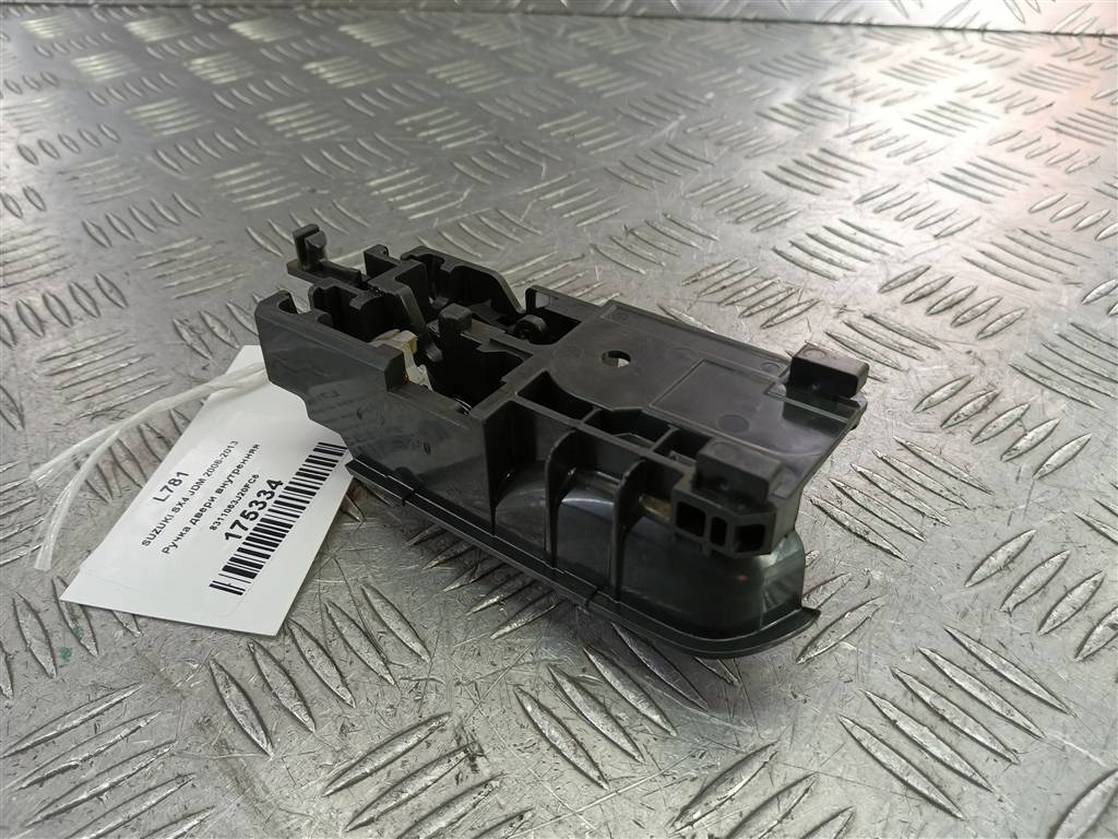 ручка двери внутренняя SUZUKI SX4 1.6 4WD MT (112 л.с.)SX4  I рестайлинг (2009—2014) Внедорожник 8311063J20FC6, 520 рублей, Москва