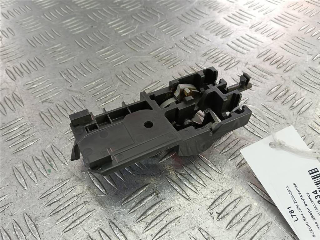 ручка двери внутренняя SUZUKI SX4 1.6 4WD MT (112 л.с.)SX4  I рестайлинг (2009—2014) Внедорожник 8311063J20FC6, 520 рублей, Москва