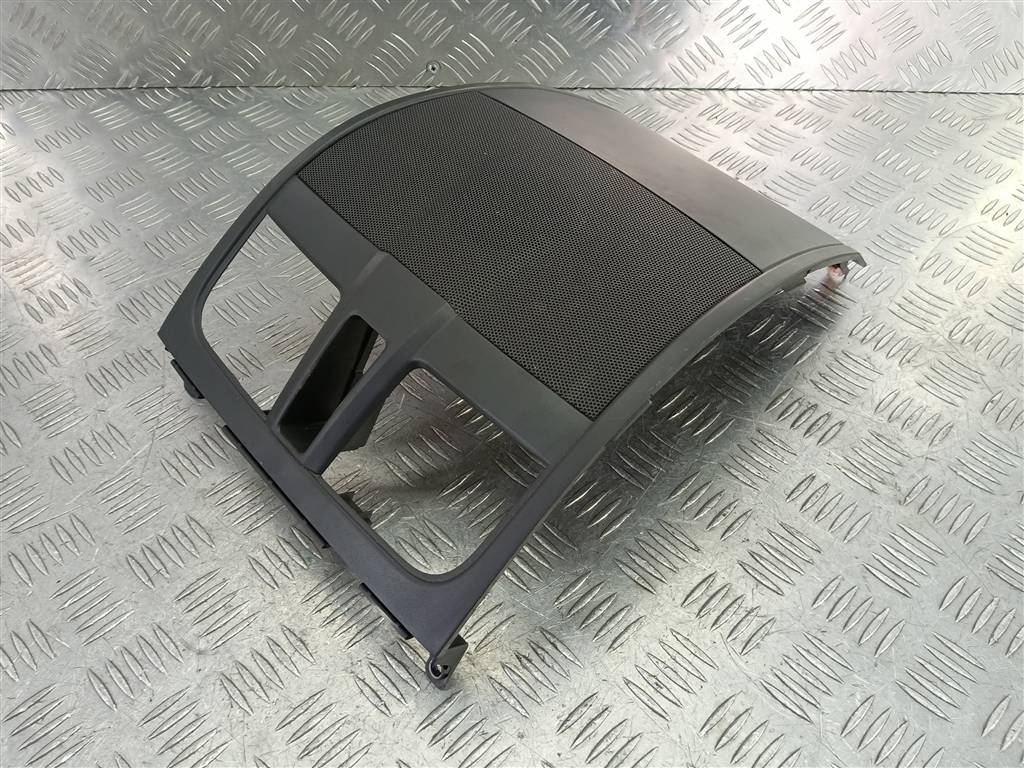 накладка торпедо SUZUKI SX4 1.6 4WD MT (112 л.с.)SX4  I рестайлинг (2009—2014) Внедорожник 7382380J10P4Z, 980 рублей, Москва