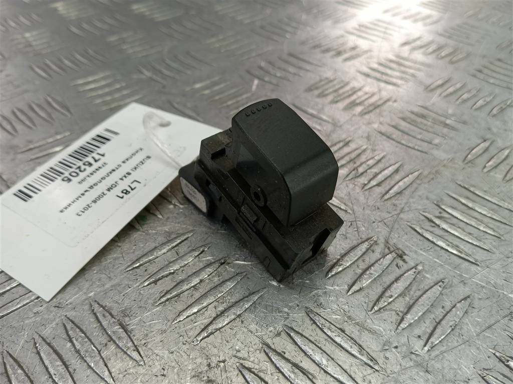 кнопка стеклоподъемника SUZUKI SX4 1.6 4WD MT (112 л.с.)SX4  I рестайлинг (2009—2014) Внедорожник 3799562J00, 520 рублей, Москва