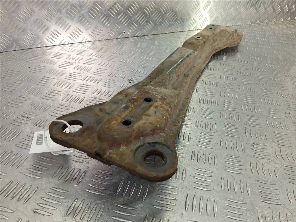 балка продольная (лыжа) SUZUKI SX4 1.6 4WD MT (112 л.с.)SX4  I рестайлинг (2009—2014) Внедорожник 1163079J00, 15350 рублей, Москва