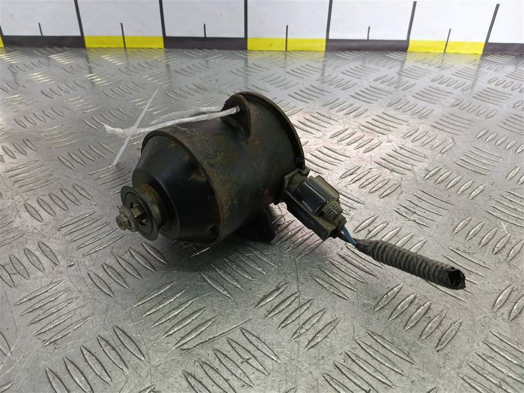 моторчик вентилятора SUZUKI SX4 1.6 4WD MT (112 л.с.)SX4  I рестайлинг (2009—2014) Внедорожник 1712080JA0, 5460 рублей, Москва