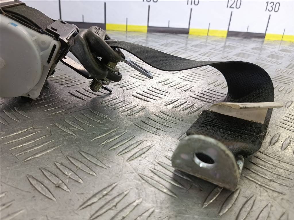 ремень безопасности SUZUKI SX4 1.6 4WD MT (112 л.с.)SX4  I рестайлинг (2009—2014) Внедорожник ---, 1550 рублей, Москва