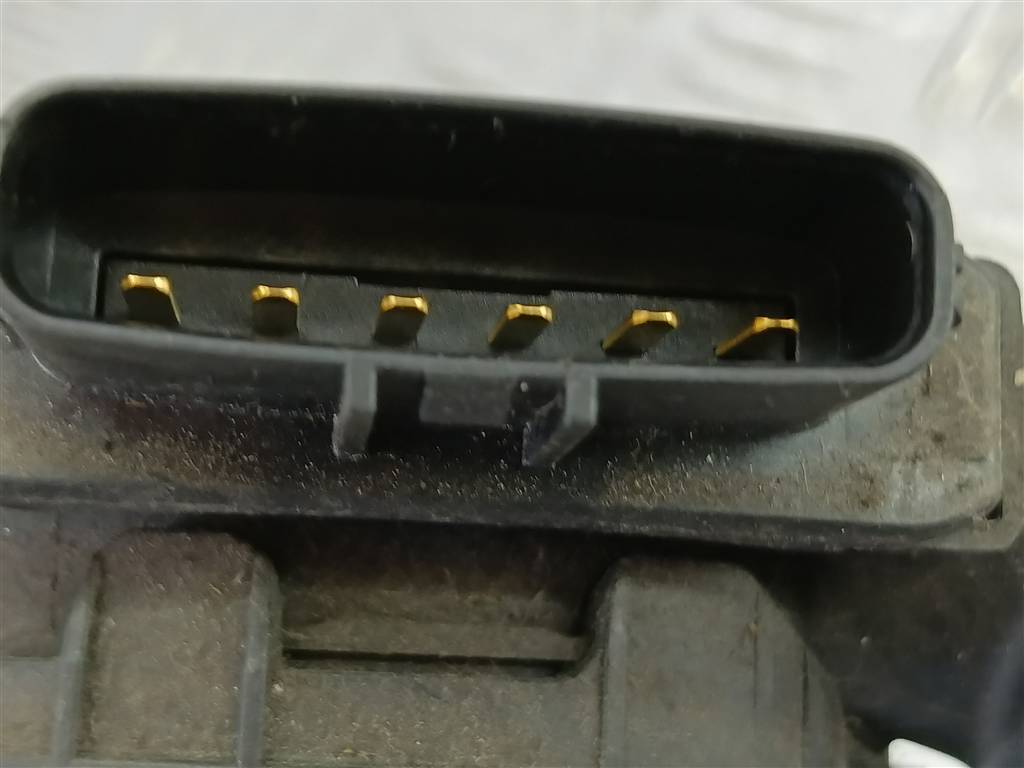 педаль газа SUZUKI SX4 1.6 4WD MT (112 л.с.)SX4  I рестайлинг (2009—2014) Внедорожник 4940079J41, 630 рублей, Москва