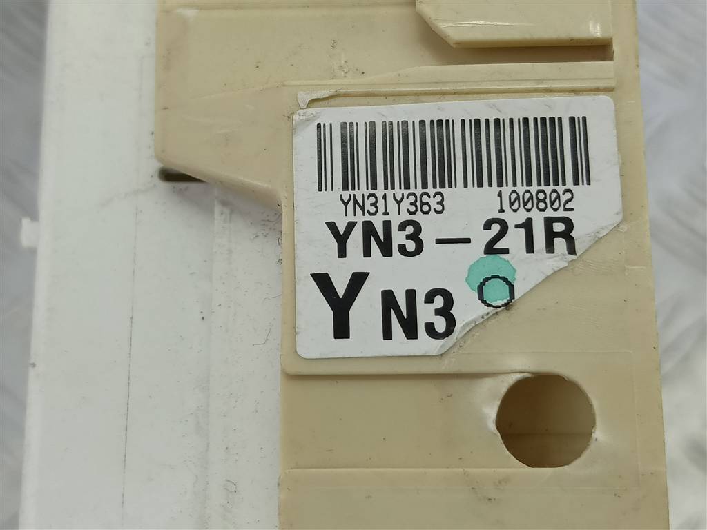 блок предохранителей SUZUKI SX4 1.6 4WD MT (112 л.с.)SX4  I рестайлинг (2009—2014) Внедорожник 3678055L22, 2700 рублей, Москва