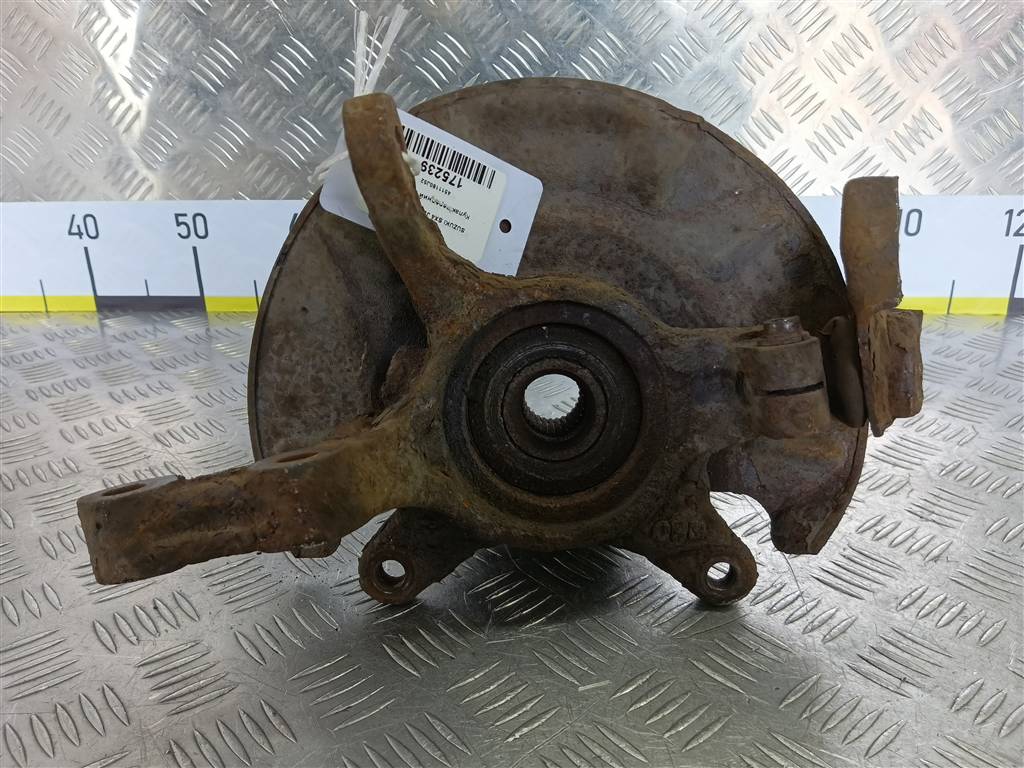 кулак SUZUKI SX4 1.6 4WD MT (112 л.с.)SX4  I рестайлинг (2009—2014) Внедорожник 4511180J52, 3850 рублей, Москва