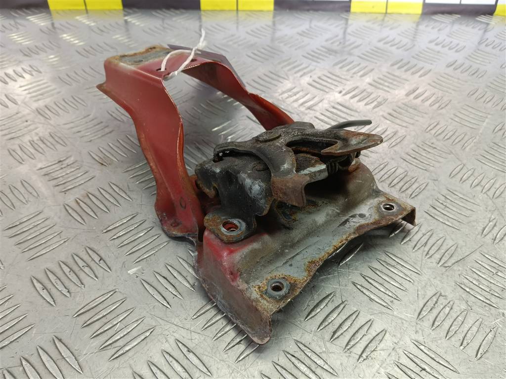 кронштейн замка капота SUZUKI SX4 1.6 4WD MT (112 л.с.)SX4  I рестайлинг (2009—2014) Внедорожник 5824080J00, 2470 рублей, Москва