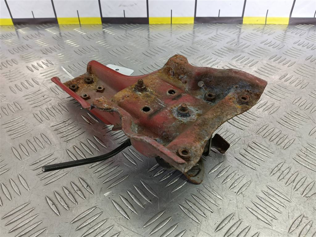 кронштейн замка капота SUZUKI SX4 1.6 4WD MT (112 л.с.)SX4  I рестайлинг (2009—2014) Внедорожник 5824080J00, 2470 рублей, Москва