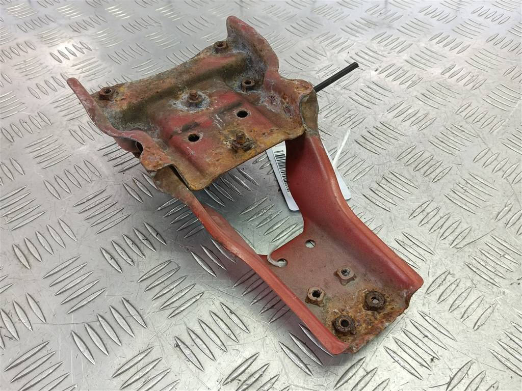 кронштейн замка капота SUZUKI SX4 1.6 4WD MT (112 л.с.)SX4  I рестайлинг (2009—2014) Внедорожник 5824080J00, 2470 рублей, Москва