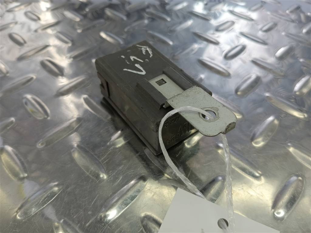 блок управления подвеской MITSUBISHI PAJERO  MN117823, 1090 рублей, Москва