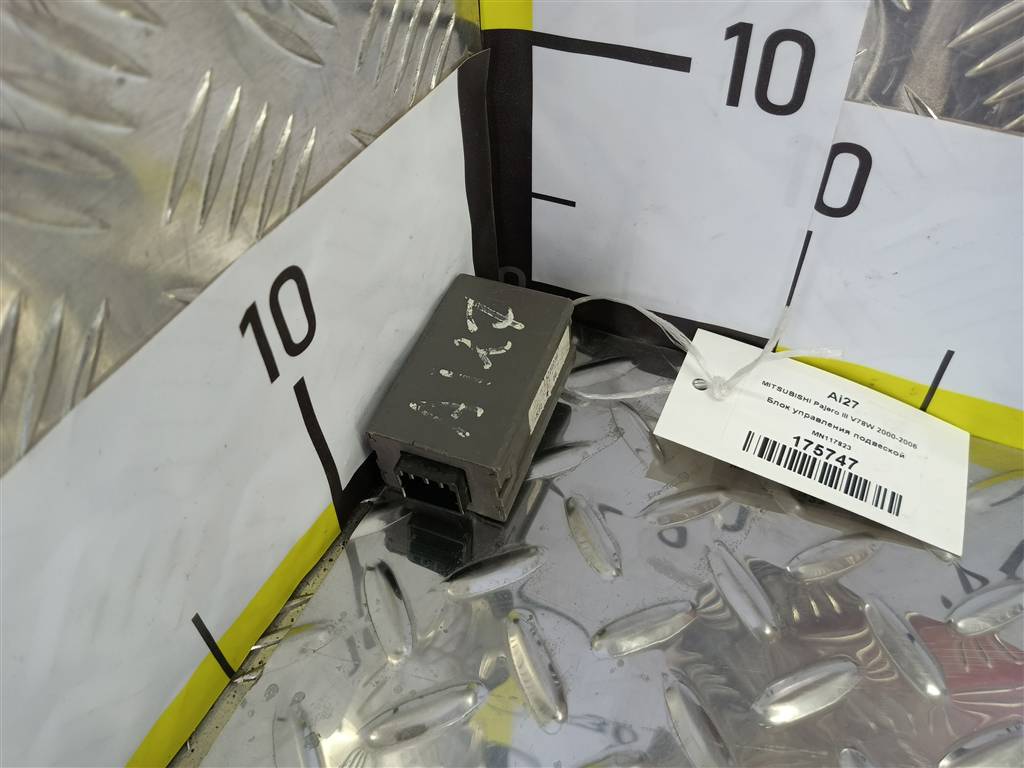 блок управления подвеской MITSUBISHI PAJERO  MN117823, 1090 рублей, Москва