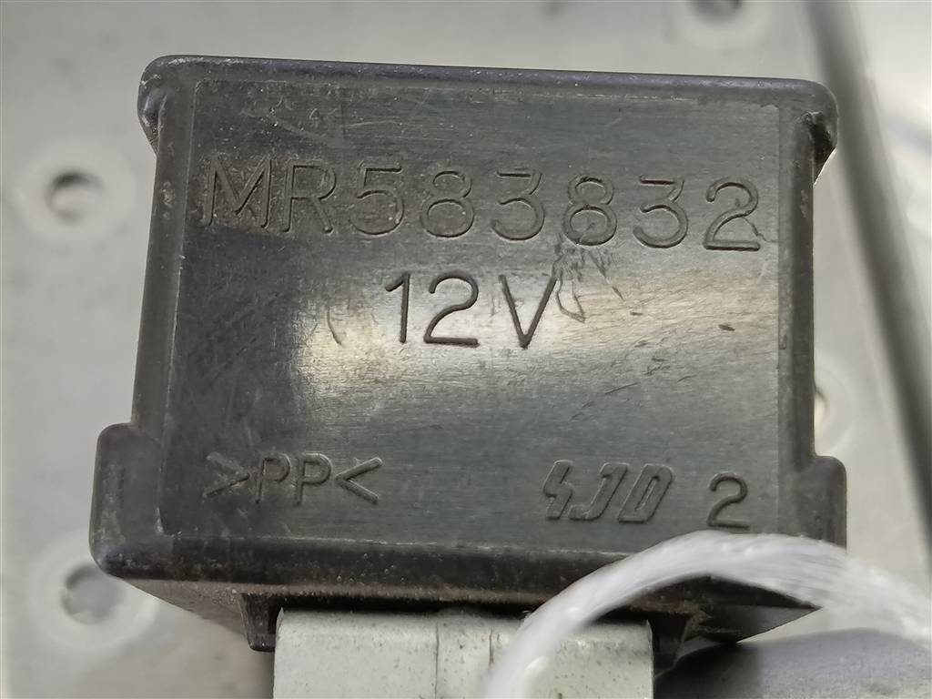 блок управления MITSUBISHI PAJERO  MR583832, 750 рублей, Москва