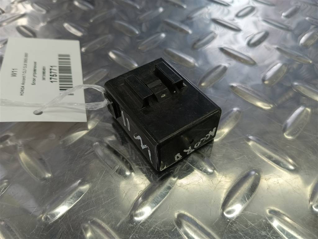 блок управления HONDA Accord 2.0 AT (155 л.с.)Accord  VII (2002—2006) Седан 39720SEAE01, 520 рублей, Москва