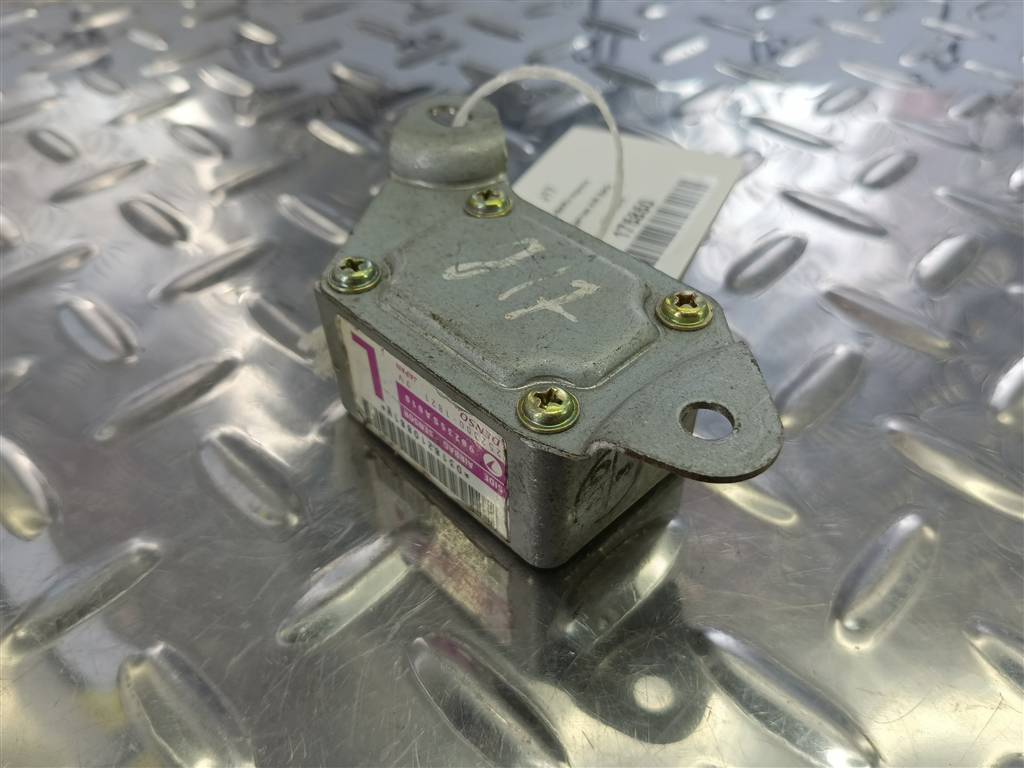 датчик удара (air bag) SUBARU Impreza  98235SA010, 750 рублей, Москва