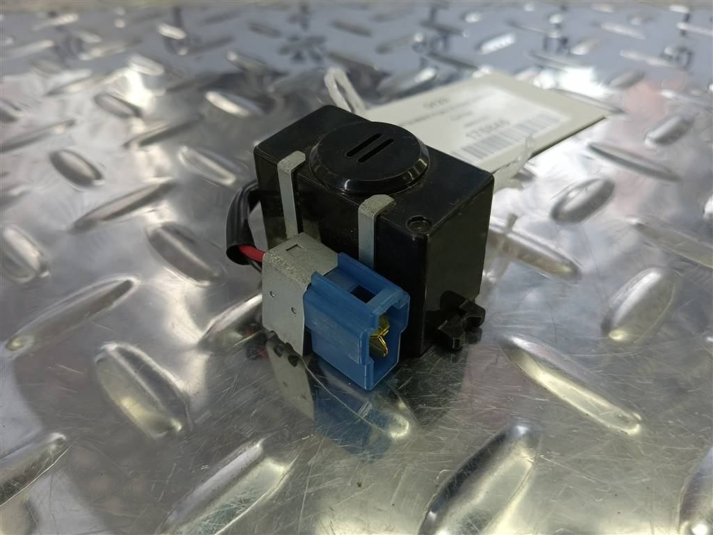 сигнал MITSUBISHI PAJERO  MB649187, 520 рублей, Москва