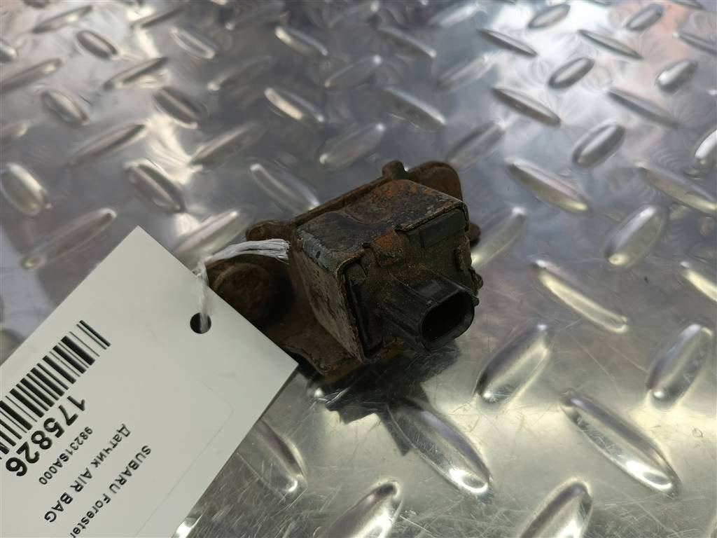 датчик удара (air bag) SUBARU Forester  98231SA000, 860 рублей, Москва