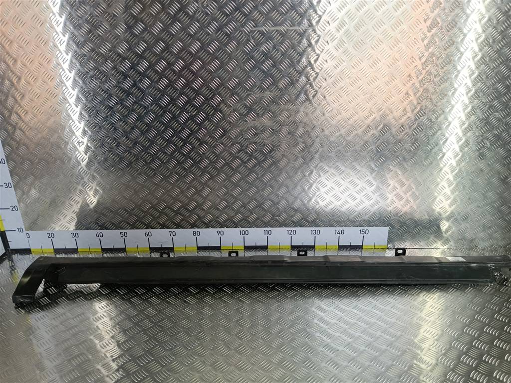 накладка порога HONDA CR-V 2.0 4WD MT (150 л.с.)CR-V  III (2006—2009) Внедорожник 71800SWWG01, 2010 рублей, Москва