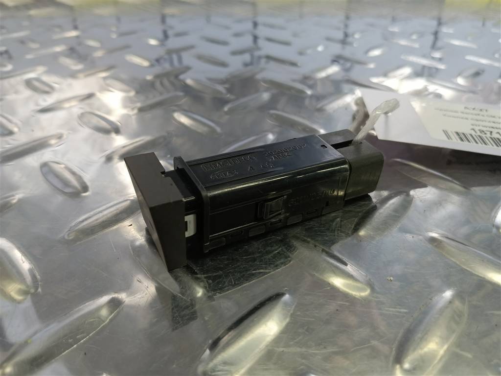 кнопка противотуманки Hyundai SANTA FE  937302B800HZ, 520 рублей, Москва