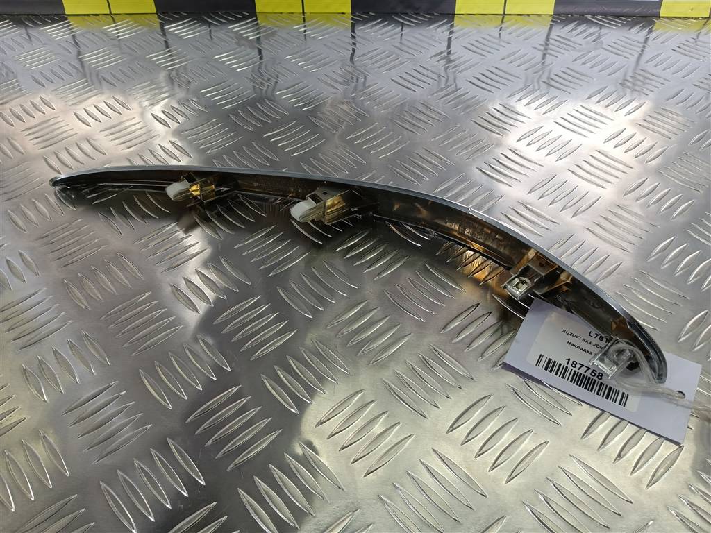 накладка торпедо SUZUKI SX4 1.6 4WD MT (112 л.с.)SX4  I рестайлинг (2009—2014) Внедорожник 7385180J10ZFG, 630 рублей, Москва