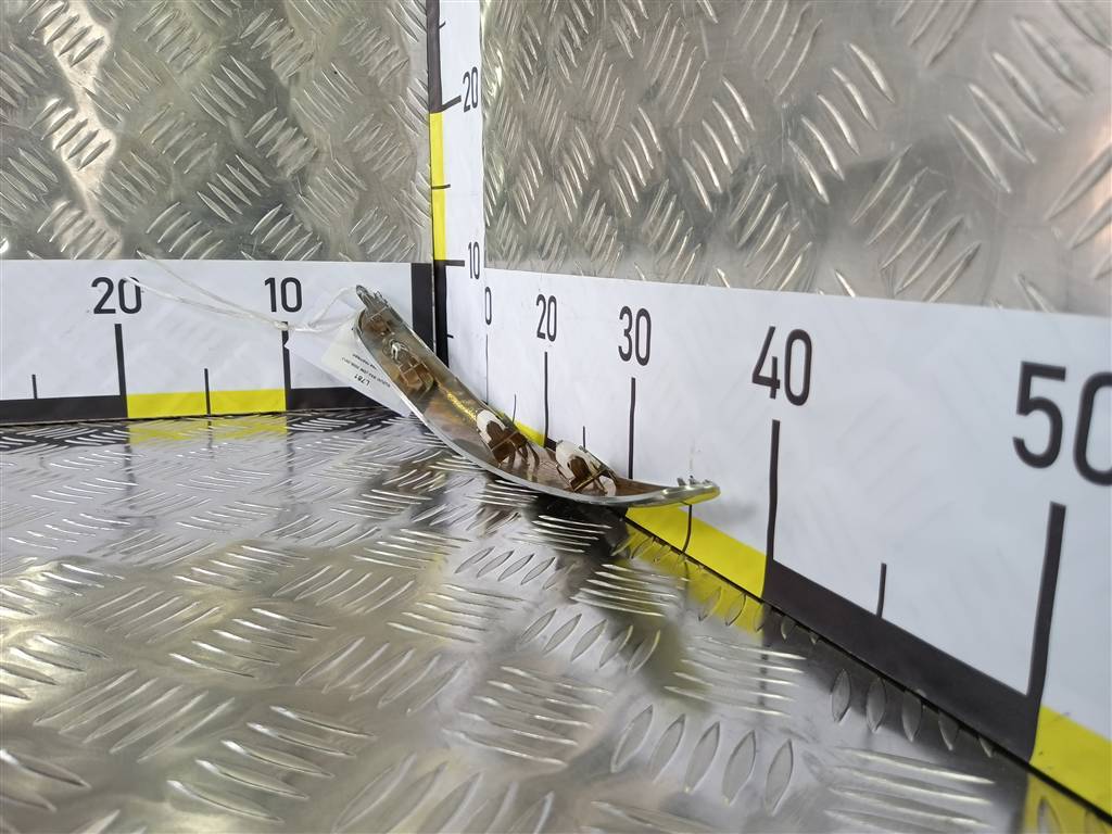 накладка торпедо SUZUKI SX4 1.6 4WD MT (112 л.с.)SX4  I рестайлинг (2009—2014) Внедорожник 7385180J10ZFG, 630 рублей, Москва