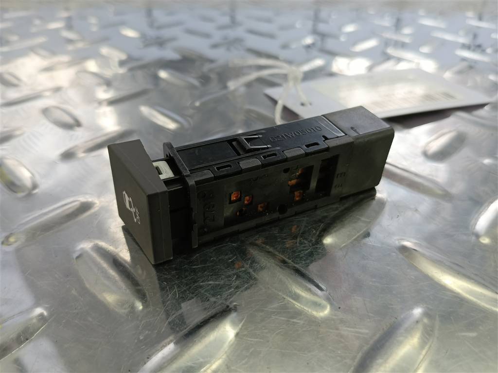 кнопка антипробуксовочной системы Hyundai SANTA FE  937502B906HZ, 630 рублей, Москва