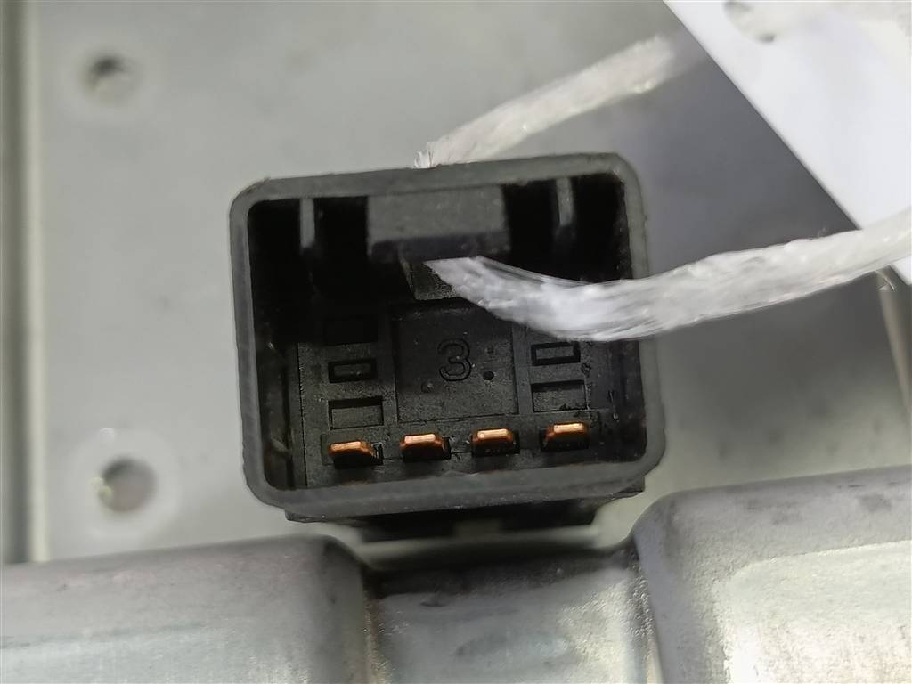 кнопка блокировки дифференциала Hyundai SANTA FE  932402B906HZ, 980 рублей, Москва