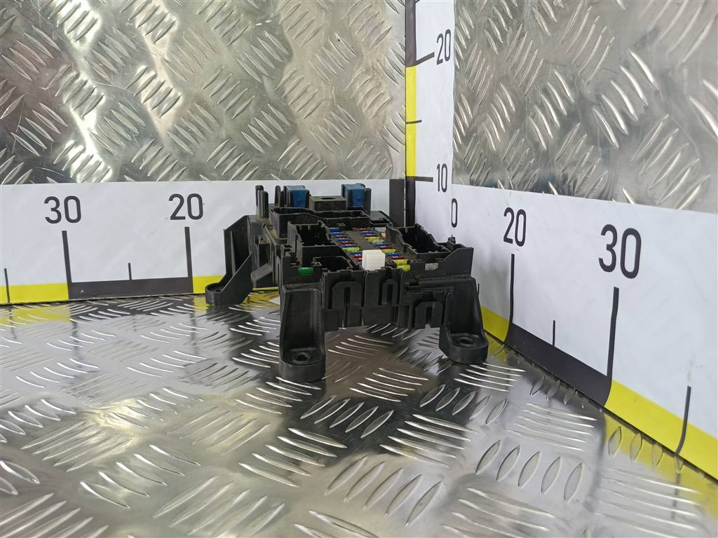 блок предохранителей SUZUKI Grand Vitara 2.0 4WD MT (140 л.с.)Grand Vitara  II (2005—2008) Внедорожник 3671064J00, 750 рублей, Москва