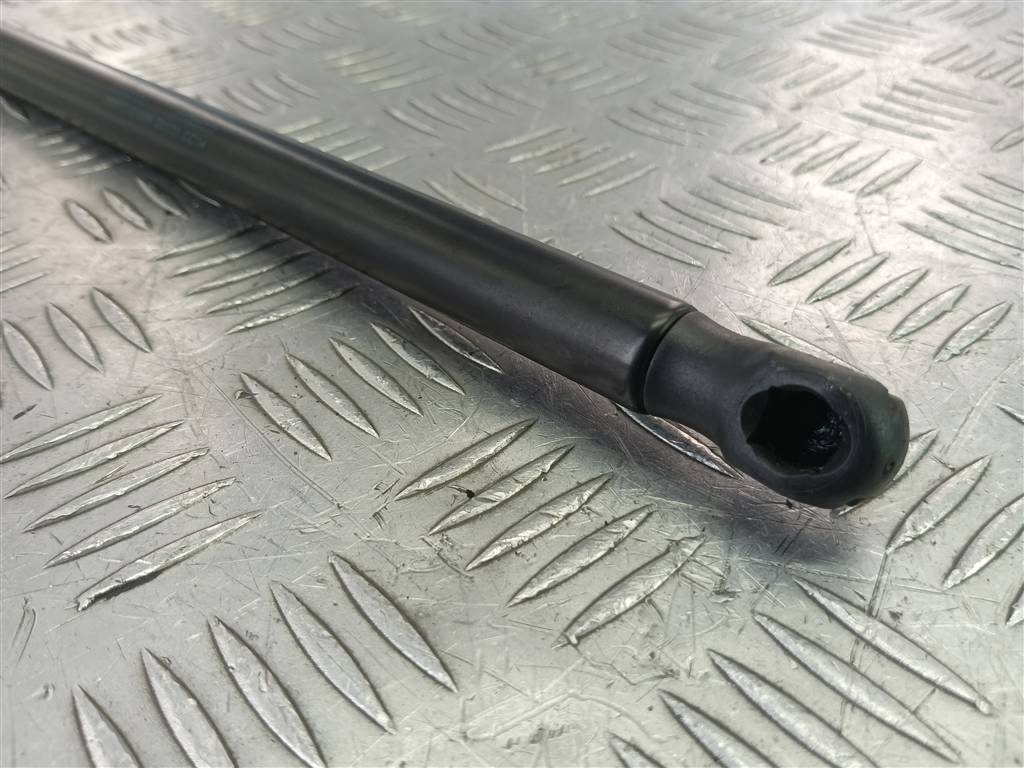 амортизатор капота Opel Insignia  1180016, 2240 рублей, Москва