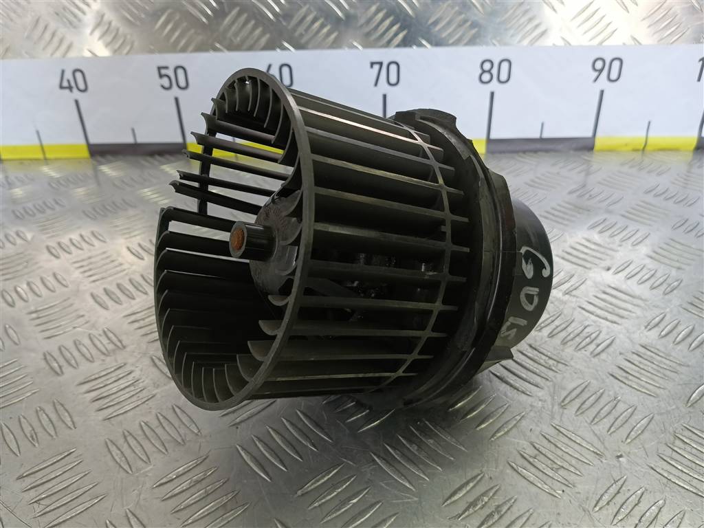 моторчик отопителя FORD Transit  7188531, 1210 рублей, Москва