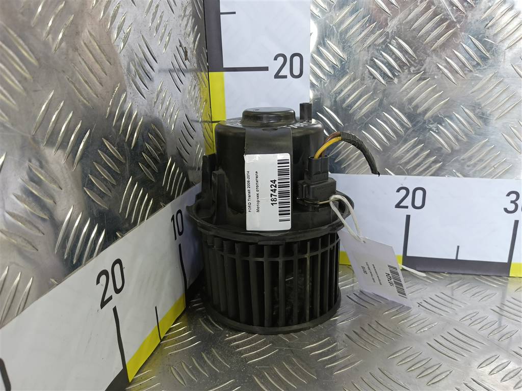 моторчик отопителя FORD Transit  7188531, 1210 рублей, Москва