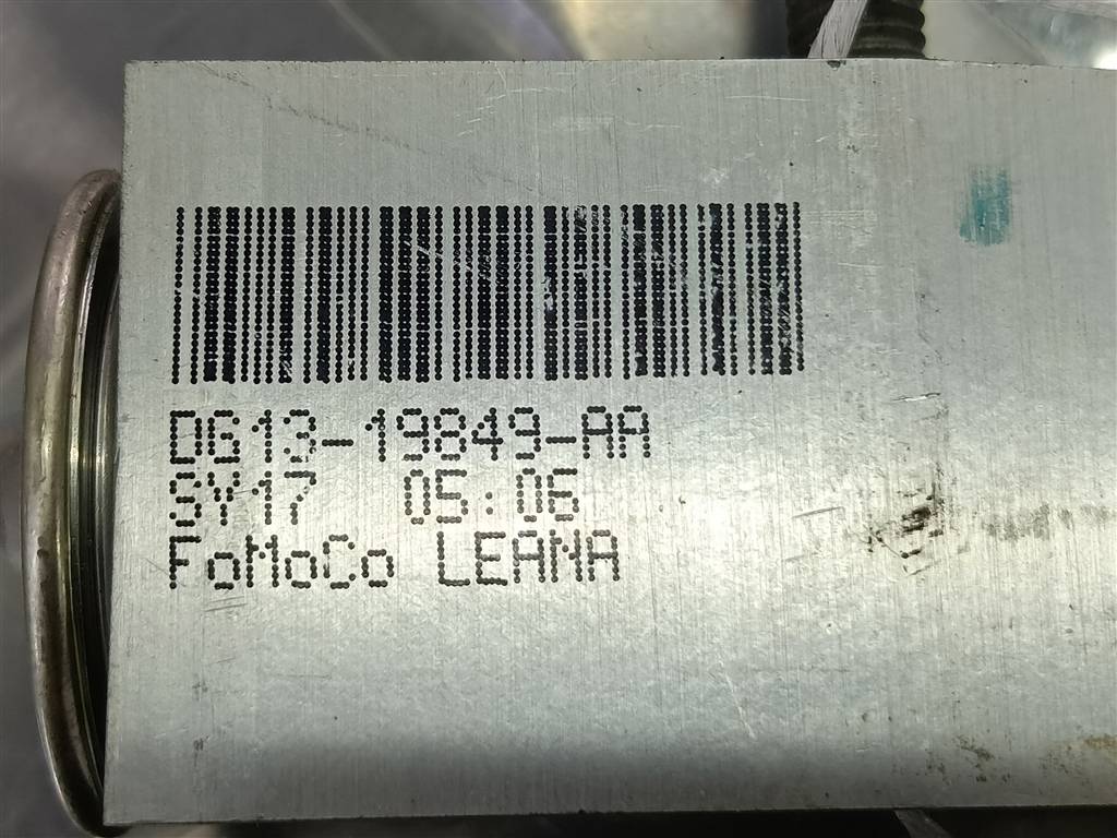 клапан кондиционера FORD EXPLORER 3.5 4WD AT (290 л.с.)Explorer  V рестайлинг (2015—2018) Внедорожник DG1Z19849A, 2130 рублей, Москва