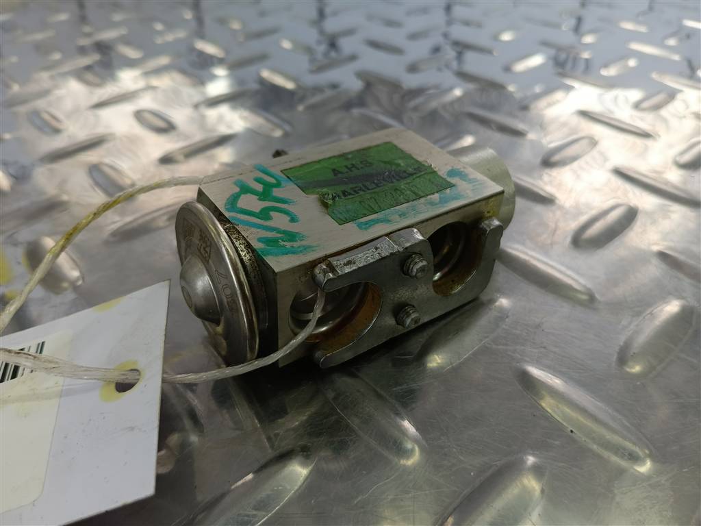 клапан кондиционера FORD Focus  1720823, 750 рублей, Москва