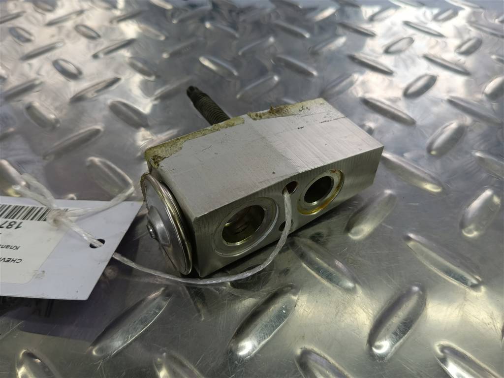 клапан кондиционера CHEVROLET  ORLANDO 1.8 AT (141 л.с.)Orlando  I (2010—2018) Минивэн 52427385, 980 рублей, Москва