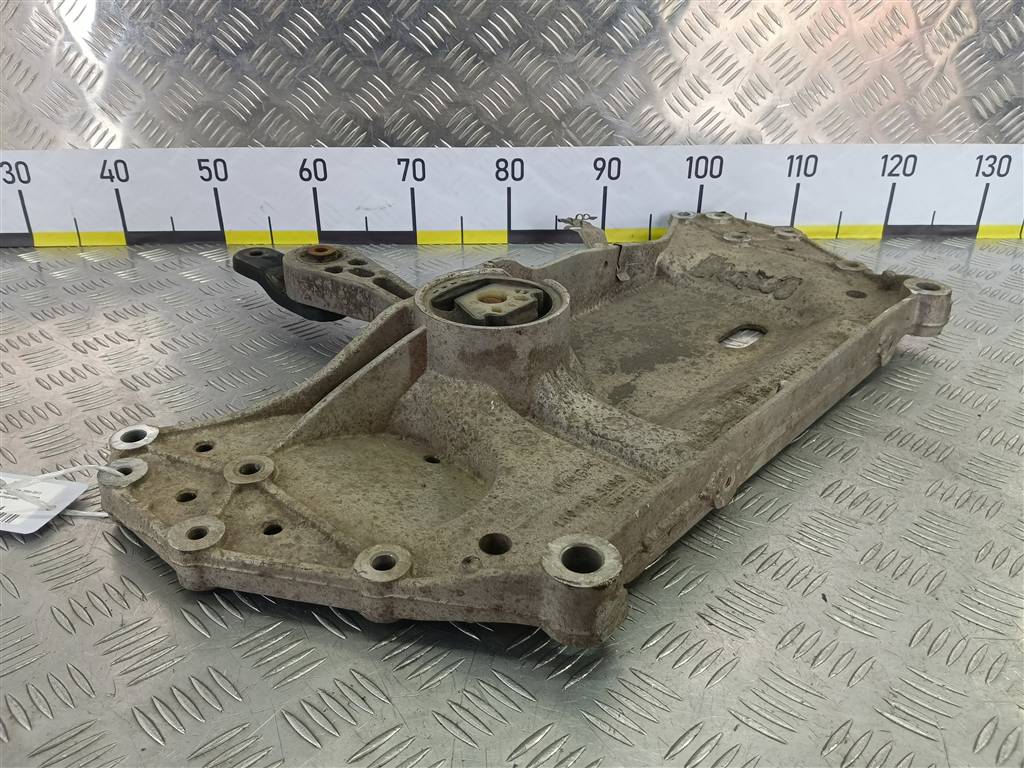 подрамник (балка подмоторная) Volkswagen Caddy  1K0199369G, 3620 рублей, Москва